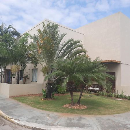 Fantastica Casa 4 Quartos Proxima A Praia Em Condominio Fechado ! อารากาจู ภายนอก รูปภาพ